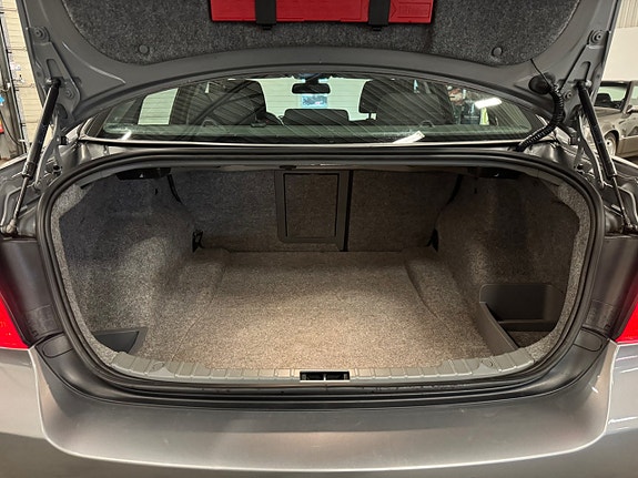 BMW 320 18 of 18