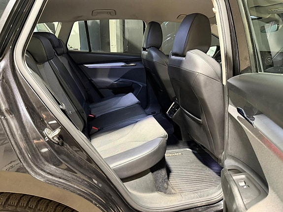 Skoda Enyaq 7 of 17