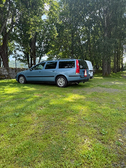 Volvo V70 5 of 5
