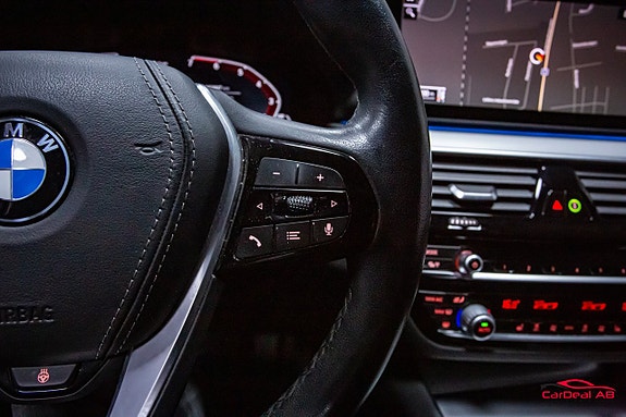 BMW 530e 21 of 29