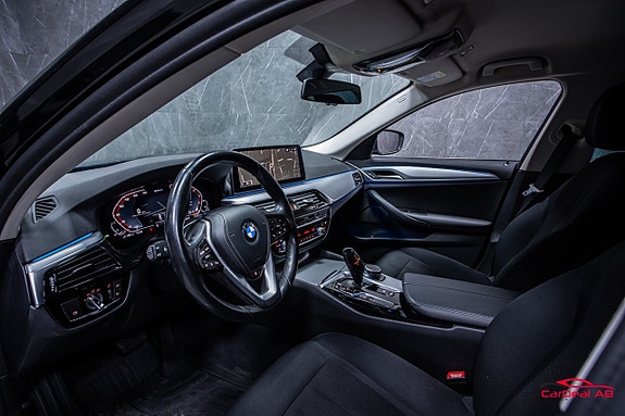 BMW 530e 11 of 29