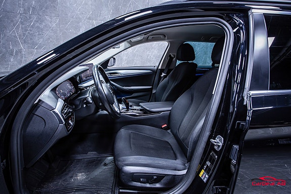BMW 530e 10 of 29