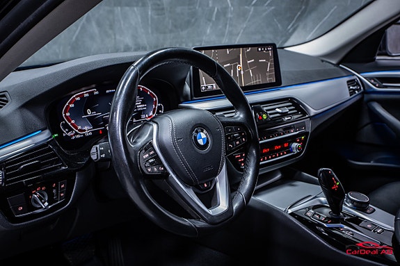 BMW 530e 12 of 29