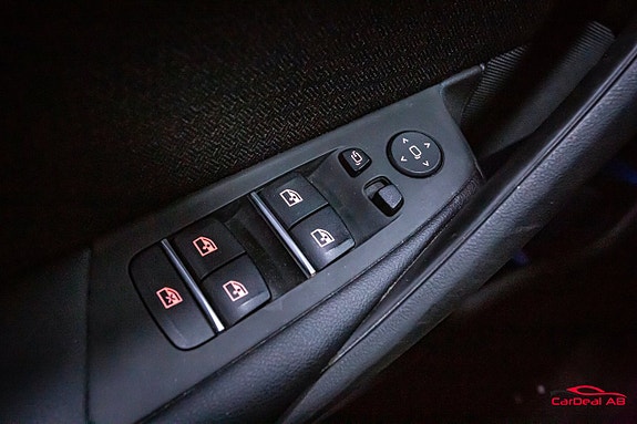 BMW 530e 29 of 29