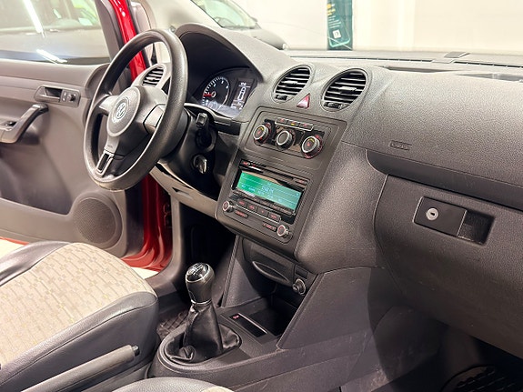 Volkswagen Caddy Maxi 10 of 15