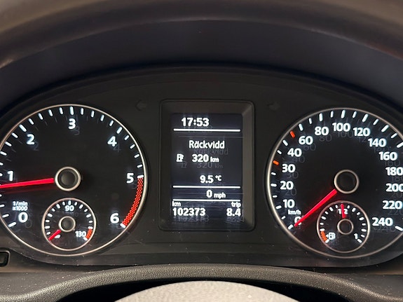 Volkswagen Caddy Maxi 12 of 15