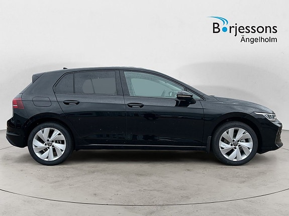 Volkswagen Golf I 2 of 6