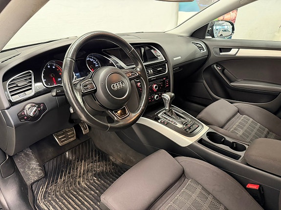 Audi A5 11 of 16