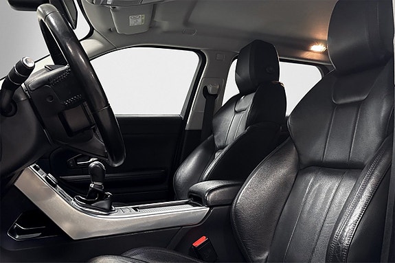 Land Rover Range Rover Evoque 13 of 28