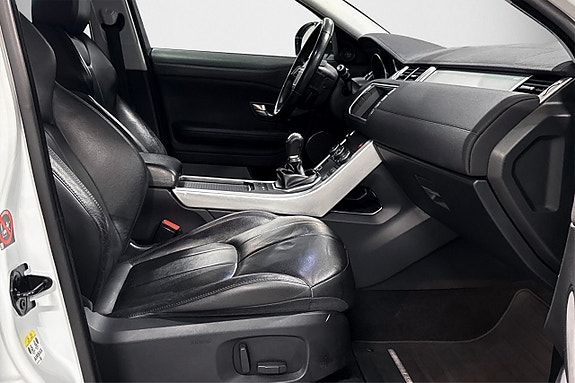 Land Rover Range Rover Evoque 16 of 28