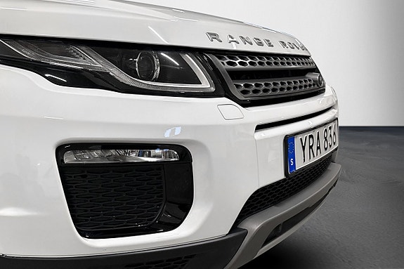 Land Rover Range Rover Evoque 8 of 28