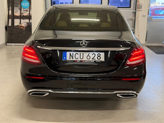 Mercedes-Benz E220 d 6 of 17