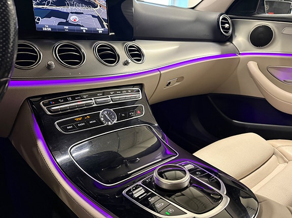 Mercedes-Benz E220 d 15 of 17