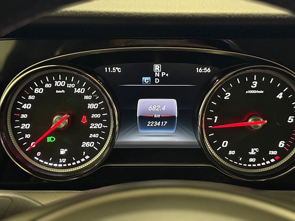 Mercedes-Benz E220 d 14 of 17