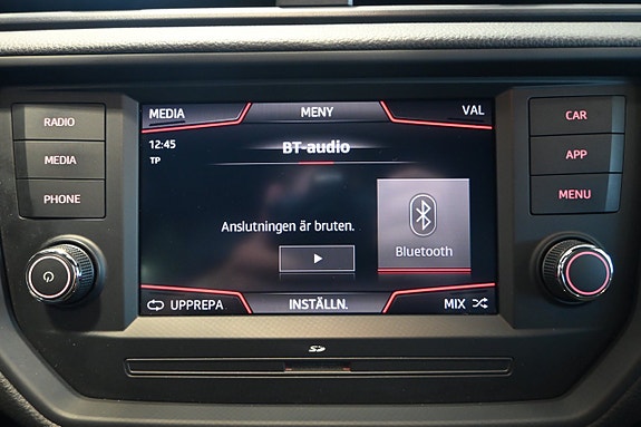 Seat Arona 18 of 19