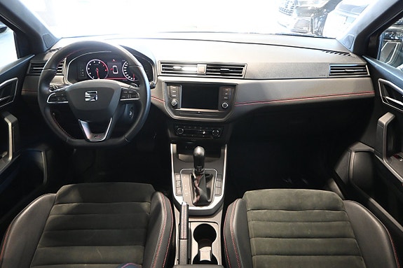 Seat Arona 9 of 19