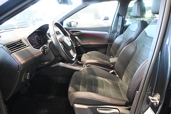 Seat Arona 8 of 19
