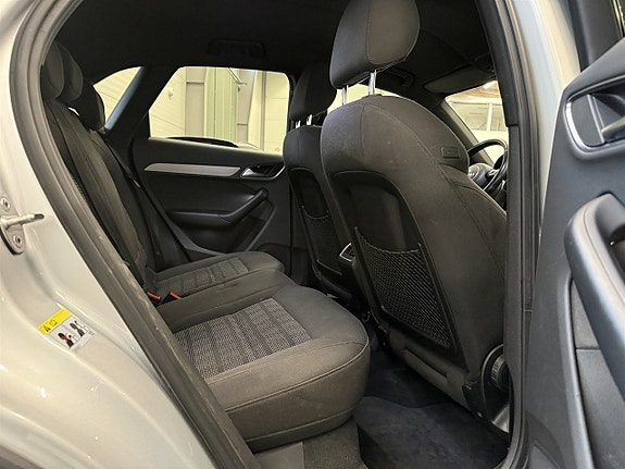 Audi Q3 20 of 30