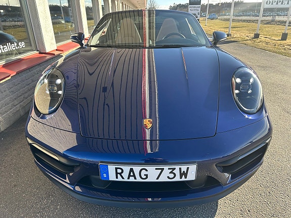 Porsche 911 Targa 4 GTS 7 of 29