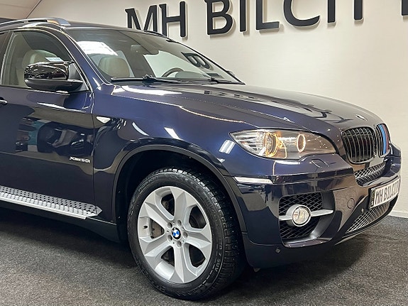 BMW X6 2 of 17
