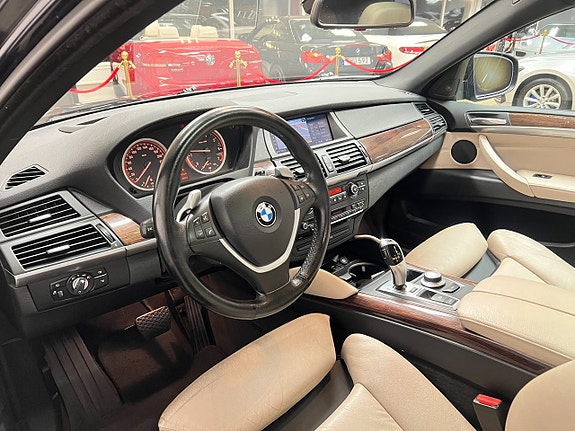 BMW X6 8 of 17