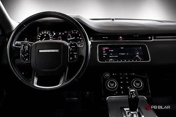 Land Rover Range Rover Evoque 8 of 24