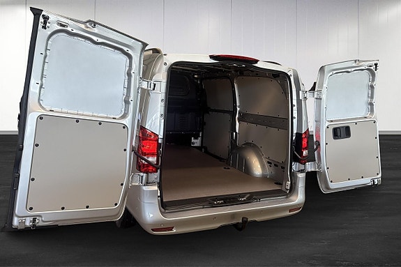 Mercedes-Benz Vito 119 15 of 15