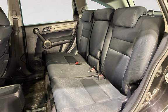 Honda CR-V 14 of 17