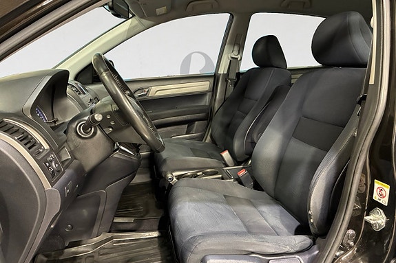 Honda CR-V 3 of 17