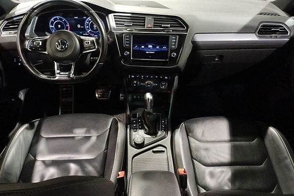 Volkswagen Tiguan 11 of 14