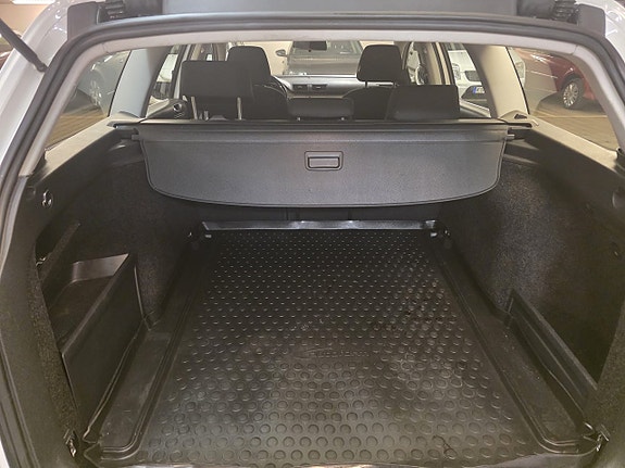 Volkswagen Passat 15 of 16