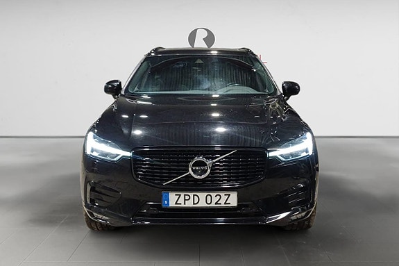 Volvo XC60 10 of 17
