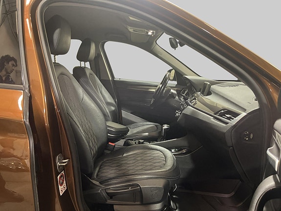 BMW X1 5 of 5