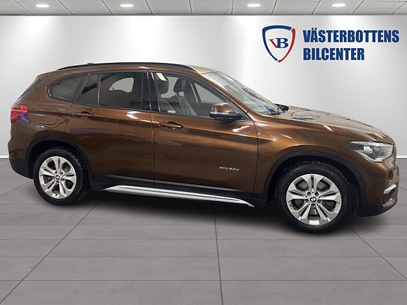 BMW X1 2 of 5