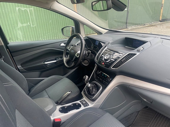 Ford Grand C-MAX 10 of 16