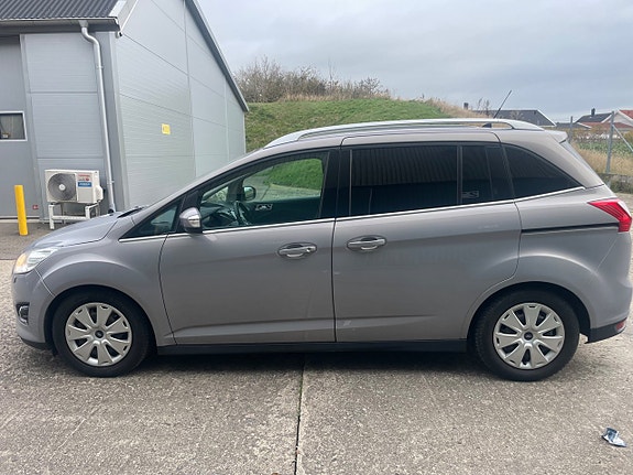 Ford Grand C-MAX 3 of 5