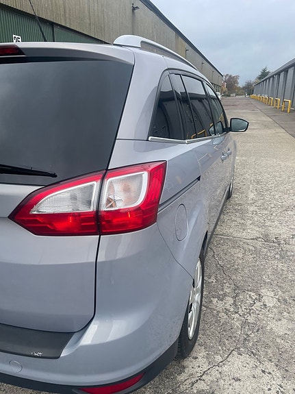 Ford Grand C-MAX 6 of 16