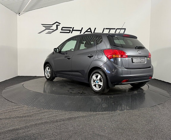 Kia Venga 7 of 17