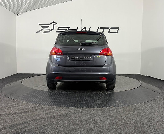 Kia Venga 6 of 17