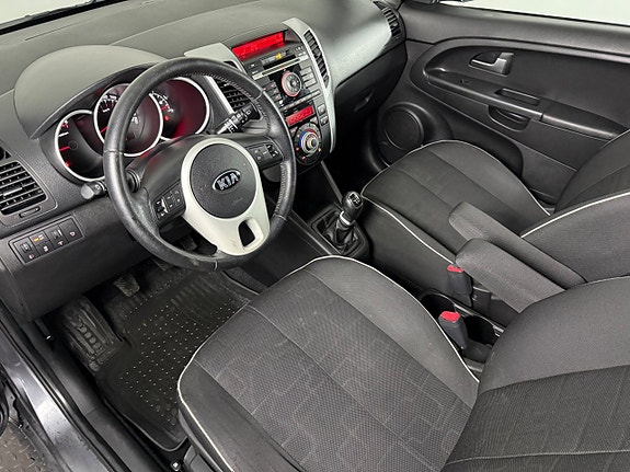 Kia Venga 9 of 17