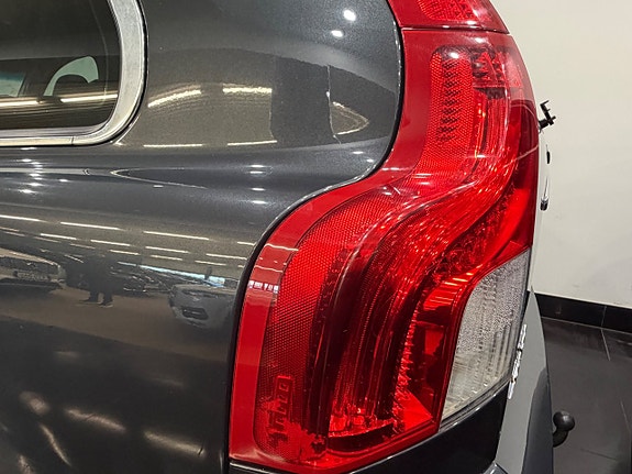 Volvo XC90 3 of 5