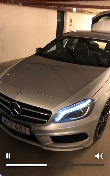 Mercedes-Benz A180 2 of 4
