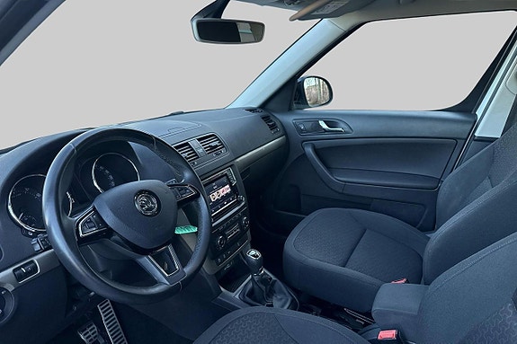 Skoda Yeti 3 of 5