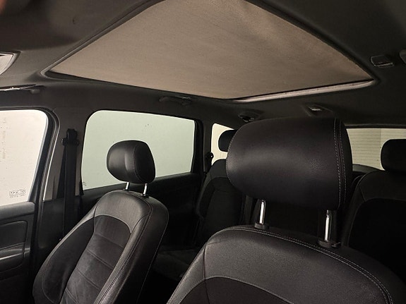 Ford S-MAX 17 of 20