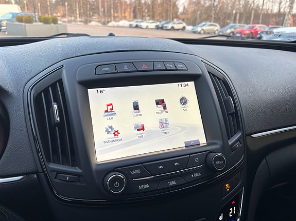 Opel Insignia 17 of 23
