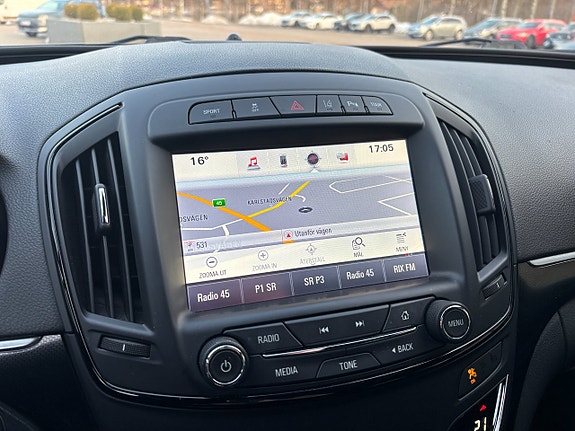 Opel Insignia 18 of 23