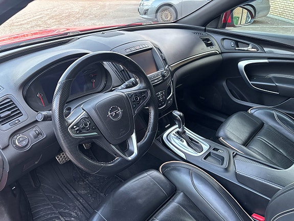 Opel Insignia 11 of 23