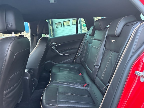 Opel Insignia 12 of 23