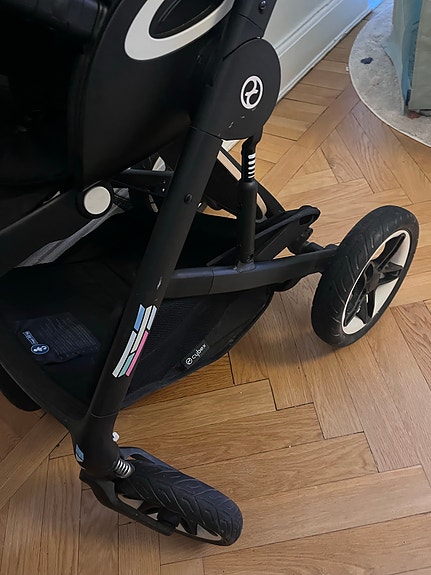Product image 11 of 12