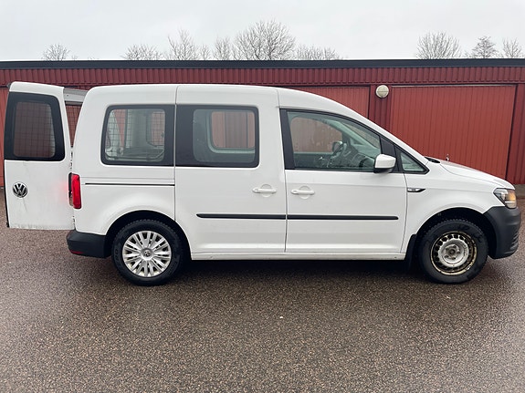 Volkswagen Caddy 5 of 5